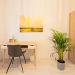Ventobudapest With 1 Optional Parking, 4rooms & 4bathrooms * Budapest