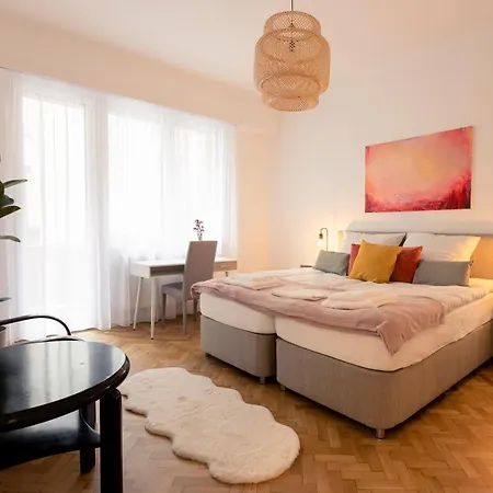 Ventobudapest With Parking, 4Rooms & 4Bathrooms Apartament