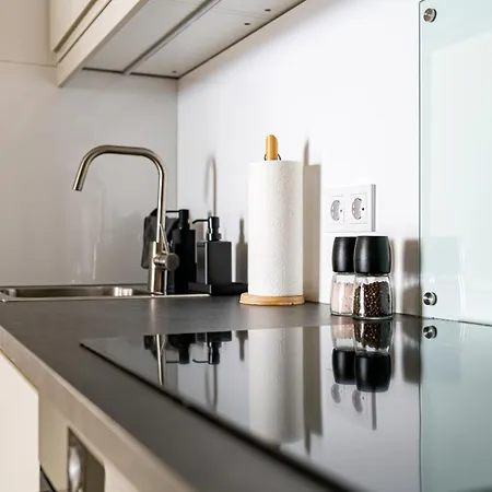 Ventobudapest With 1 Optional Parking, 4rooms & 4bathrooms *