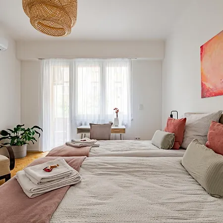 Διαμέρισμα Ventobudapest With 1 Optional Parking, 4rooms & 4bathrooms Βουδαπέστη