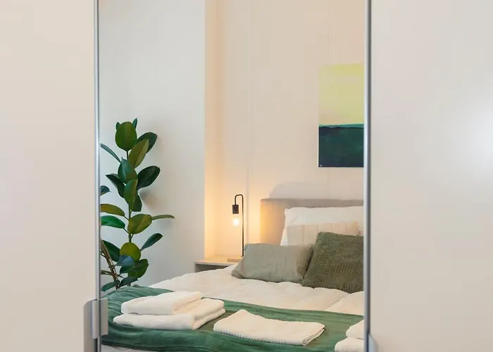 Ventobudapest With 1 Optional Parking, 4rooms & 4bathrooms