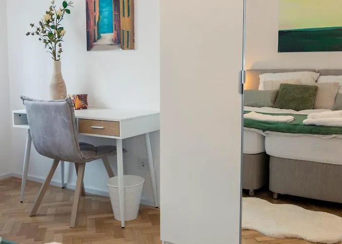 Ventobudapest With 1 Optional Parking, 4rooms & 4bathrooms דירה