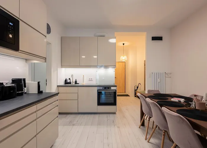 Ventobudapest With 1 Optional Parking, 4rooms & 4bathrooms בודפשט